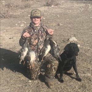 Meet your Posher, Hunter